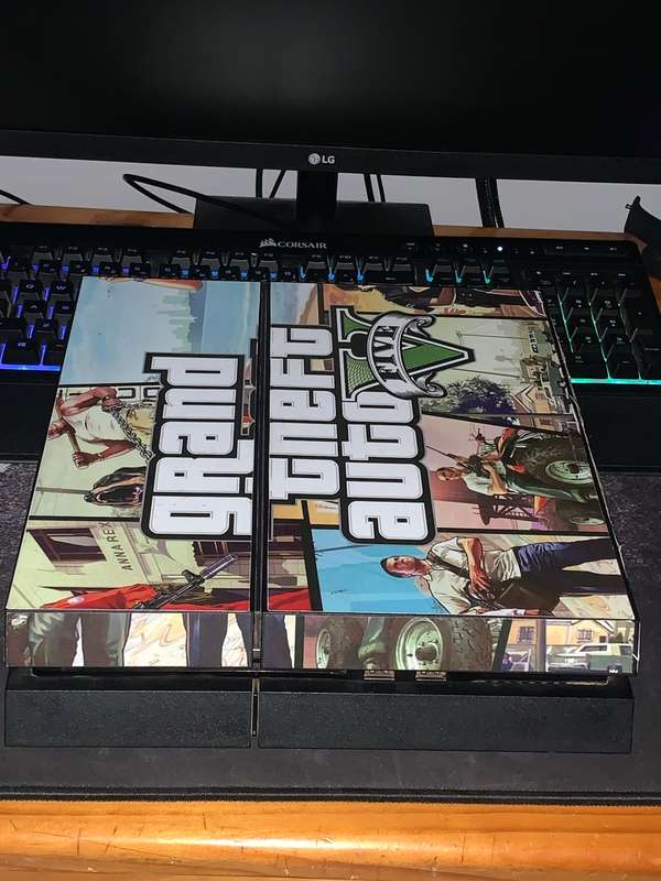 PS4