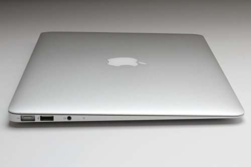 Powerful MacBook Air "Core i5" 13inch - 8GB - 128GB - 3 Months warranty - Excellent Condition