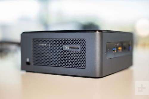 Powerful Intel NUC - Core i7 8th gen - 16GB DDR4 - 128GB SSD - MINT Condition