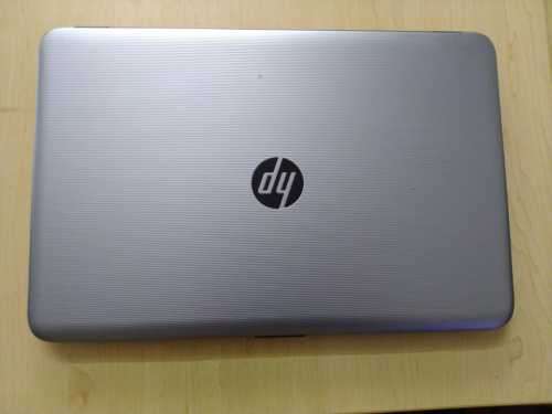 HP Laptop with AMD Radeon Graphics - i7 (7th Gen) - 8GB DDR4 - 15.6" HD Dsiplay