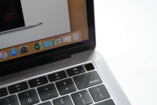 MacBook Air 13" Retina (Late 2018) -  *** Essential Service (product) ***