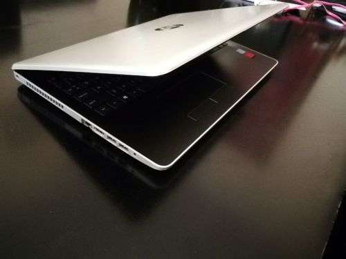 Powerful HP Laptop - i7 8th Gen - 16GB - 4GB AMD Radeon Graphics