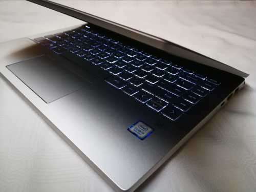 HP Pavilion - Intel 8th Gen - 8GB - 256GB SSD - 14" FHD - Backlit Keyboard