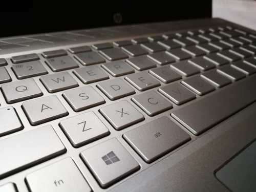 HP Pavilion - Intel 8th Gen - 8GB - 256GB SSD - 14" FHD - Backlit Keyboard