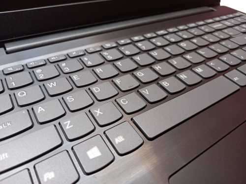 Lenovo Intel 10th gen - 8GB DDR4 - 256GB SSD + 1TB HDD - 15.6" - Lenovo Warranty