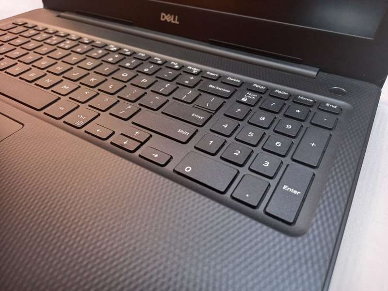 Dell Inspiron - i7 8th Gen - 16GB DDR4 - 256GB SSD M.2 + 1TB HDD - 15.6" FHD