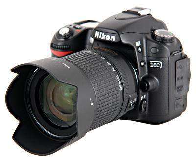 NIKON D80 Digital SLR CAMERA 10.2MP with lens, bag, charger and 2nd battery