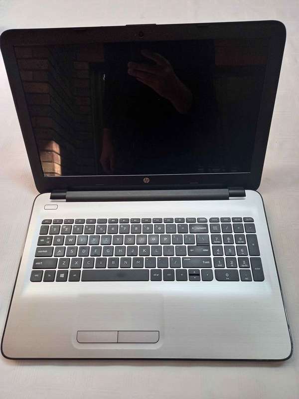 HP Notebook - Intel Core i7 7th gen - 15.6" Display - Very good condition