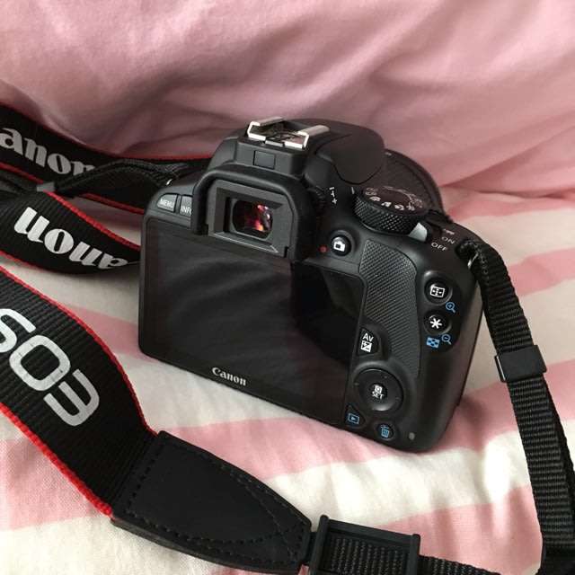 Canon EOS 100D with EFS 18-55mm lens