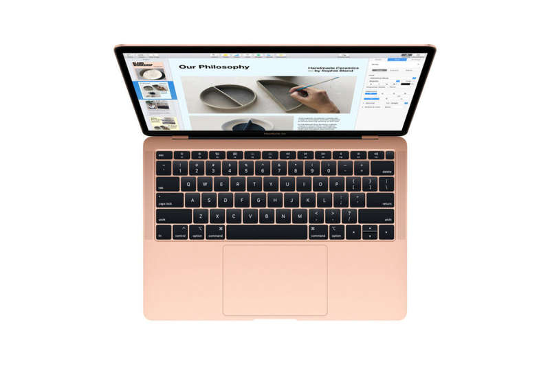 MacBook Air 2019 - Retina Display - 26 Cycle counts - Rose Gold