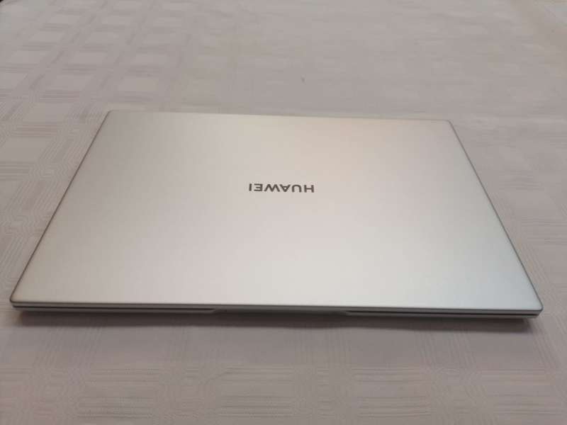 HUAWEI MateBook D14 - Intel 10th gen - 512GB SSD - 8GB - 14" FHD IPS - nVidia Graphics