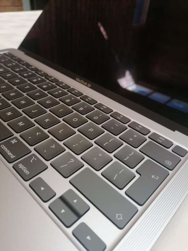 M1 Macbook Air 2020 - 256GB SSD - M1 - Mint Condition - With Box