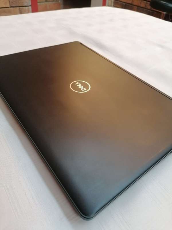 Dell Latitude 5491 - Intel 8th gen - 256GB SSD - 16GB - 14" HD Display