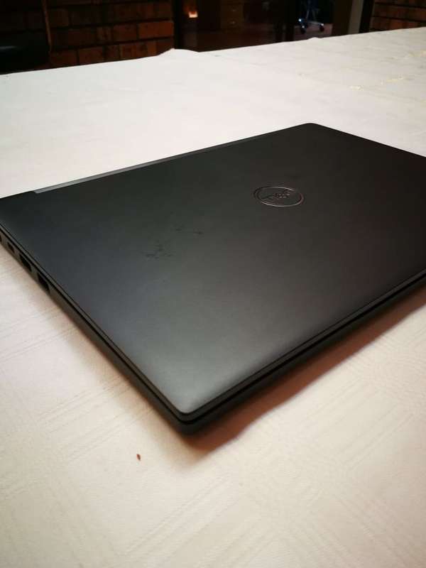 Dell Latitude 7280 - Intel i7 7th Gen - 16GB Memory - 256GB SSD - 12.5" FHD Display