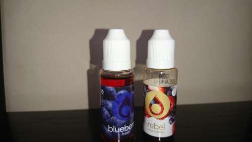 Twisp Edge plus 2x Twisp Flavours