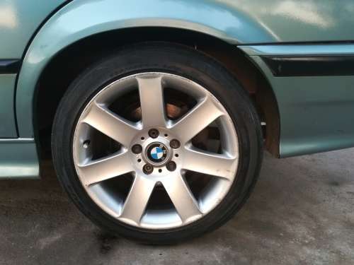 Bmw E46 17 inch mag wheels