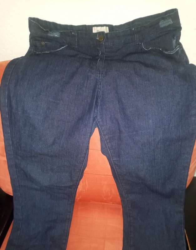 Capri Jeans Pants Size 40