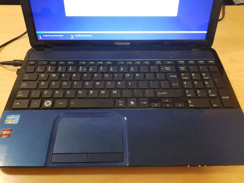 Toshiba Satellite L850-F313 laptop - i7 - 8gb ram - ATi Radeon 1gb graphics**END OF WEEK SALE***