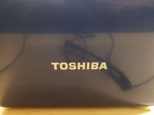 Toshiba Satellite L850-F313 laptop - i7 - 8gb ram - ATi Radeon 1gb graphics**END OF WEEK SALE***