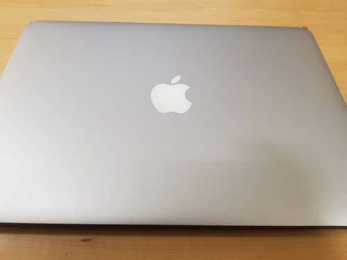 Apple MacBook Air "Core i5" - 13" - 256gb SSD - 4gb RAM