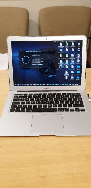 Apple Macbook Air 13" - 2017