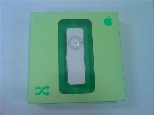 Apple iPod Shuffle 1GB (White) 1st Generation