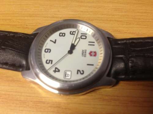 SWISS ARMY LADIES WATCH