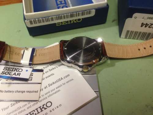 SEIKO SOLAR SNE102