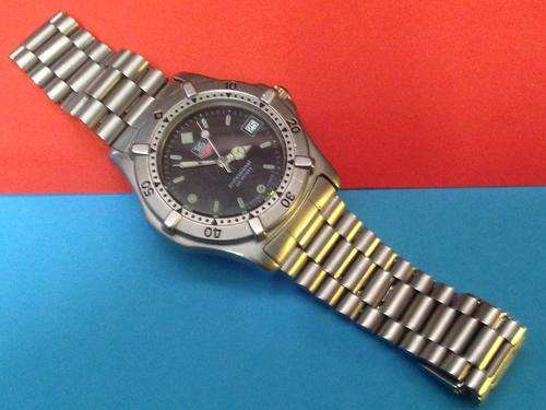 TAG HEUER 2000 962.206F(NO RESERVE)
