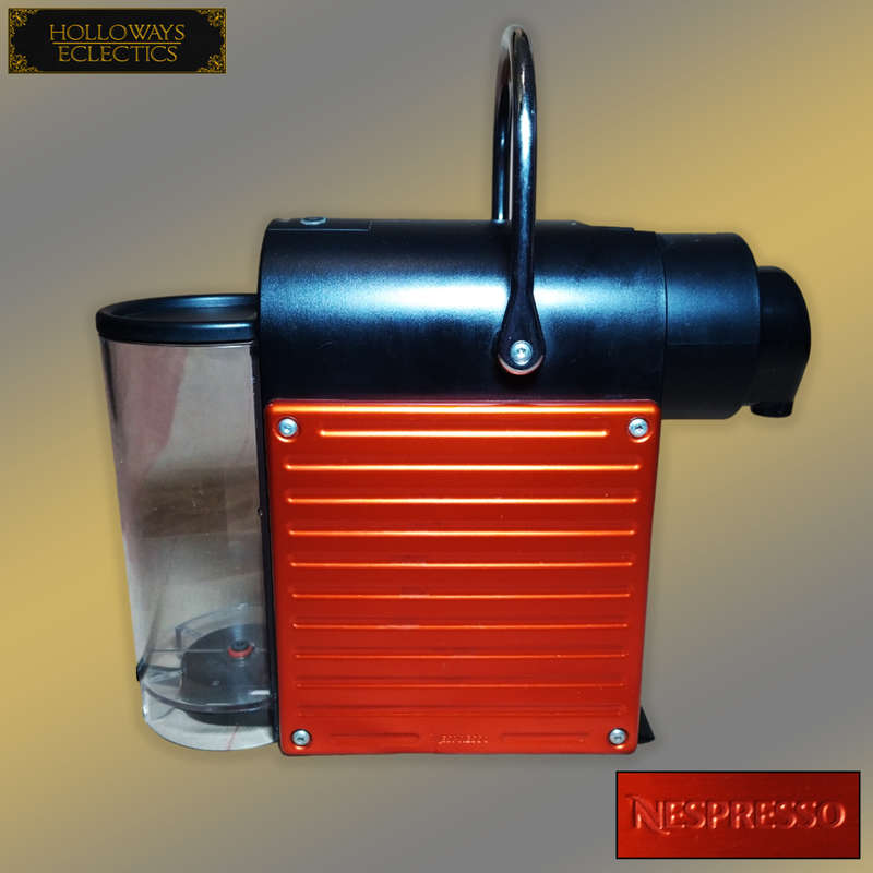 Nespresso Pixie Red Expresso Machine