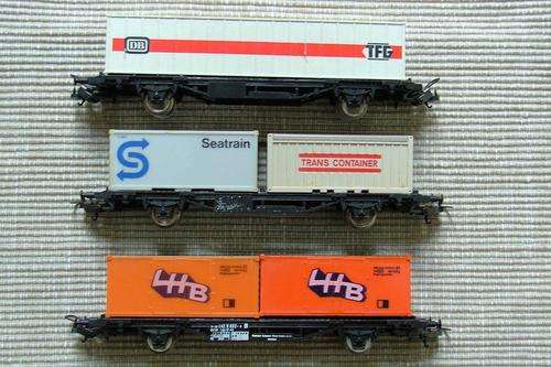 LIma Mixed Container Wagons