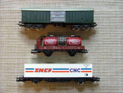 LIma French Railways SNCF Mixed Tanker & Container wagons