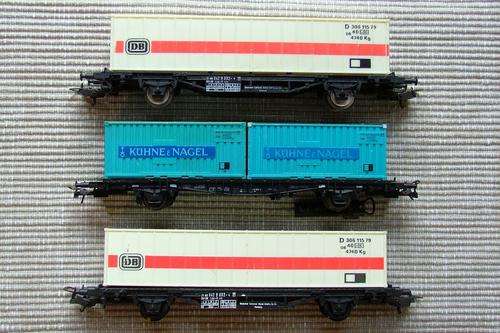LIma Mixed Container Wagons
