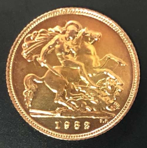 1982 Gold Half Sovereign Elizabeth II Decimal Head