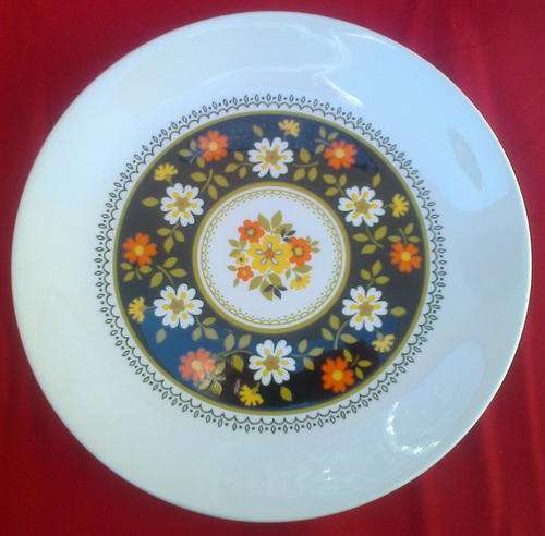 Retro era IRONSTONE "Tyrol" CAKE PLATTER ROYAL RIDGWAY of England.