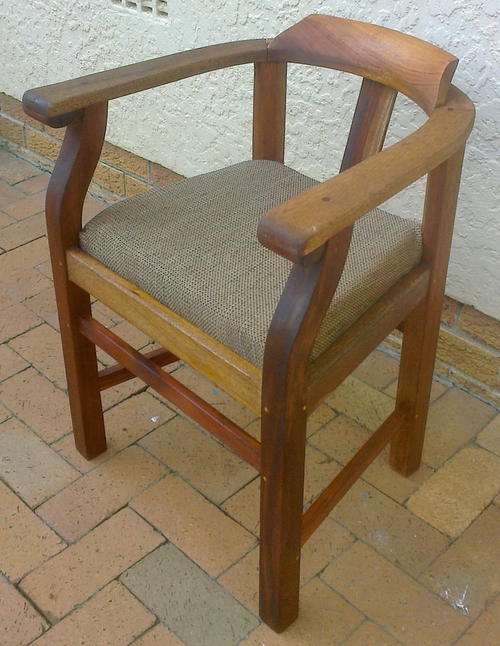 Vintage CAPTAIN'S ARMCHAIR (See guarantee).