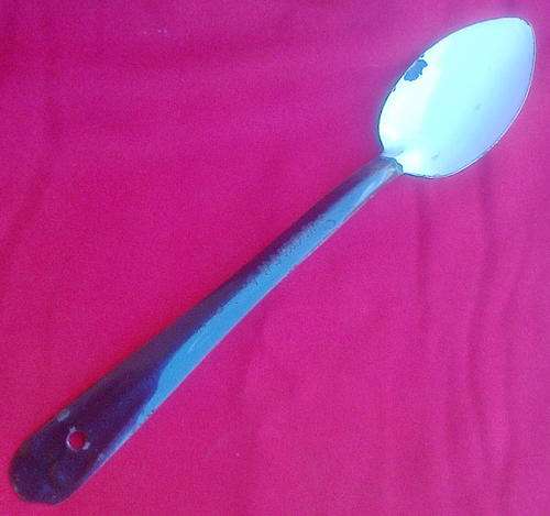 VINTAGE two-coloured ENAMEL SERVING SPOON.