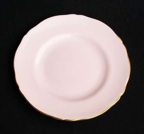 ROYAL CROWN (Staffordshire) FINE BONE CHINA CAKE PLATE (pale pink) made in England c.1930-1956.