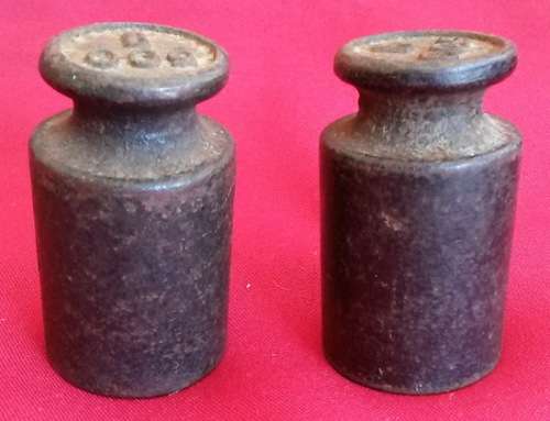 Vintage set of 2 x 500g iron scale weights (used as paper weights)