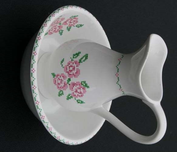 Alcobaca (Portugal) Mini Washbowl and Pitcher set