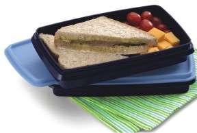 Tupperware duet dishes (2)