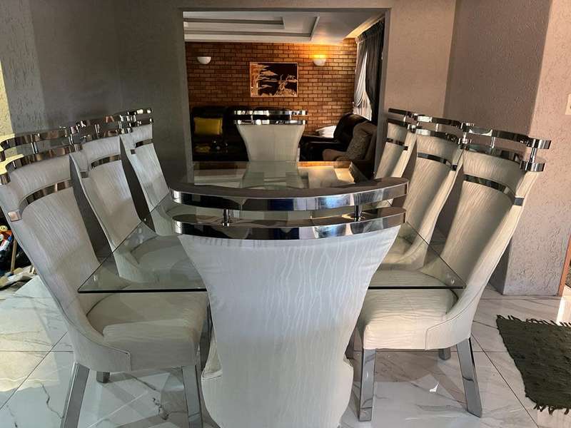 Dining Room Suite
