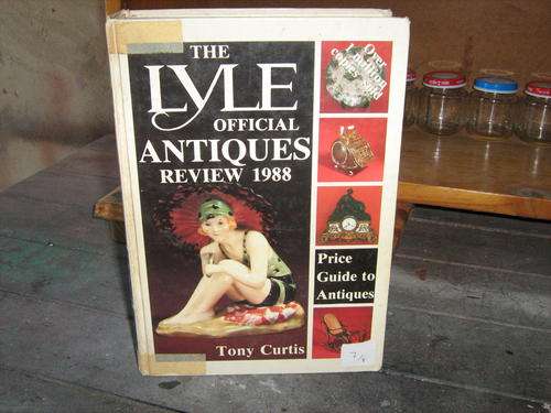 The Lyle Official Antiques Reveiw 1988 See Pictures and discription