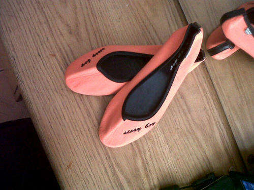 sissyboy pumps