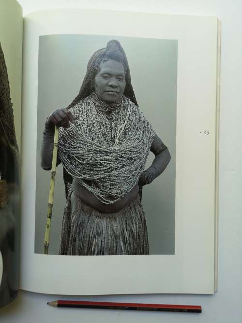 Man As Art: New Guinea by Malcolm Kirk