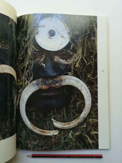 Man As Art: New Guinea by Malcolm Kirk