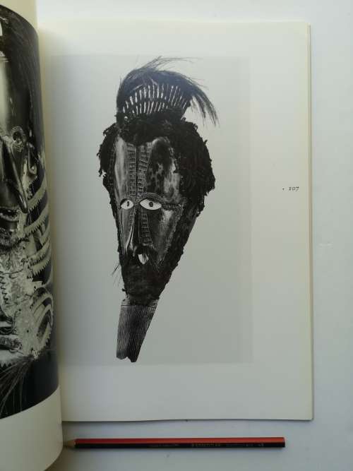 Man As Art: New Guinea by Malcolm Kirk