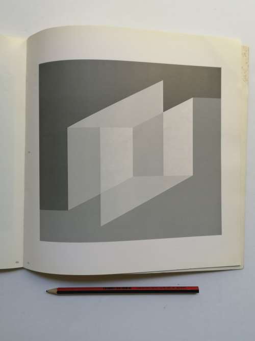 Josef Albers at the Metropolitan Museum of Art: An Exhibition of His Paintings and Prints(Paperback)