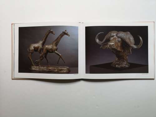 Donald Greig Sculpture - Greig, D. & Corner, S. 0.51kg