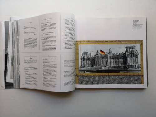 Wrapped Reichstag, Berlin, 1971-95 (Jumbo S.) Paperback  Jeanne-Claude and Christo (Author)